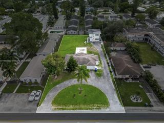 2646 Johnson Street, Hollywood, FL 33020