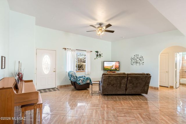 3135 W Green Park Drive, Benson, AZ 85602