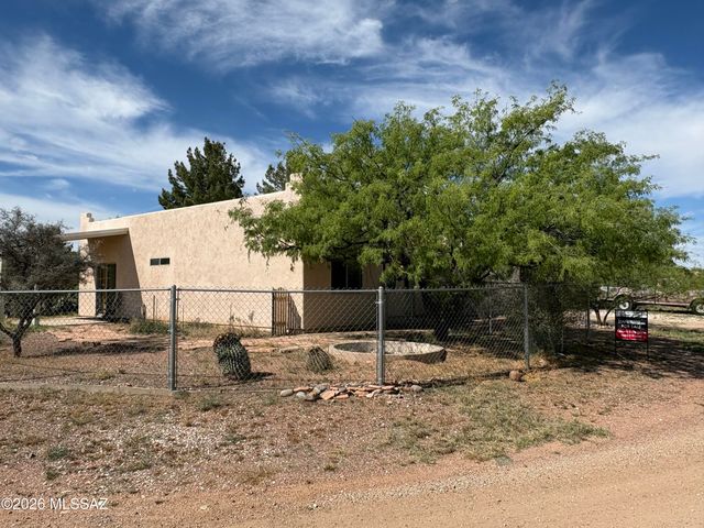 3135 W Green Park Drive, Benson, AZ 85602