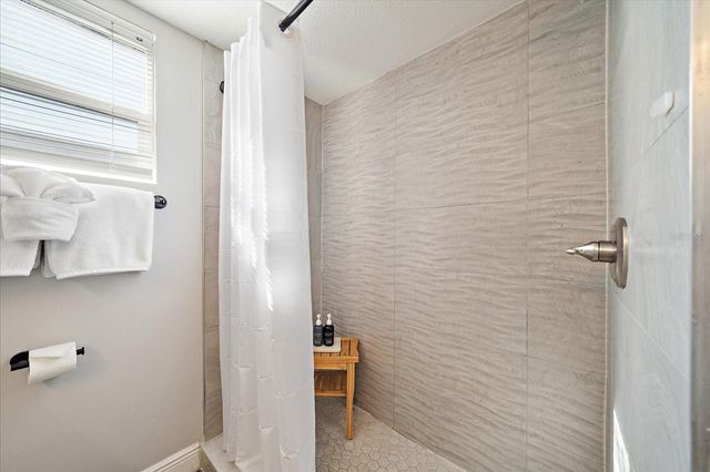 3710 IROQUOIS AVENUE, Sarasota, FL 34234