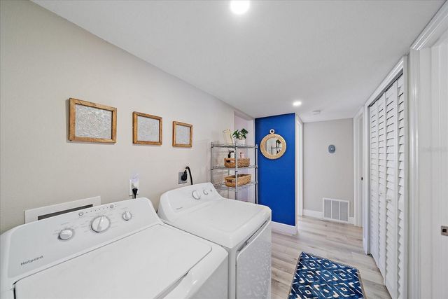 3710 IROQUOIS AVENUE, Sarasota, FL 34234