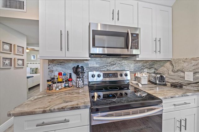 3710 IROQUOIS AVENUE, Sarasota, FL 34234