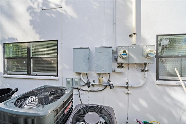 3710 IROQUOIS AVENUE, Sarasota, FL 34234