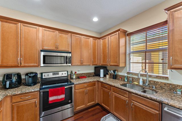 150 Lismore Lane, Jupiter, FL 33458