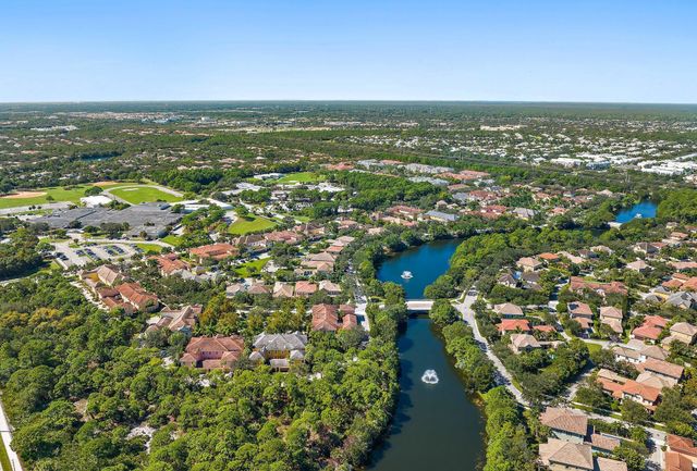 150 Lismore Lane, Jupiter, FL 33458