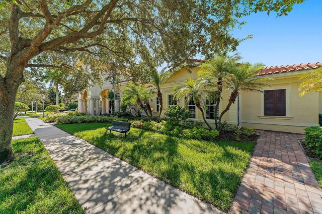 150 Lismore Lane, Jupiter, FL 33458