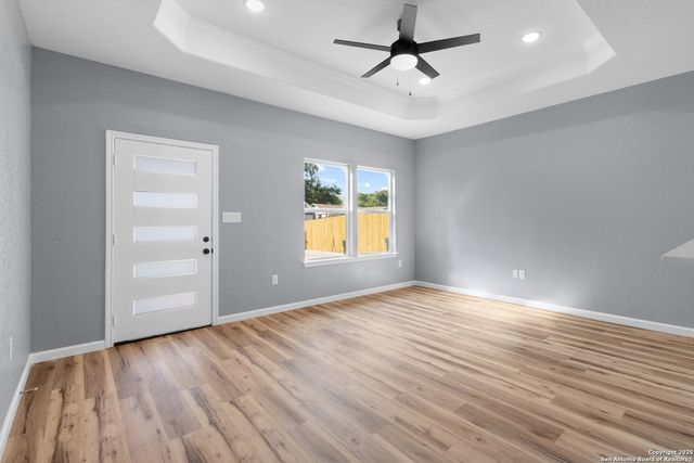 618 S San Gabriel, San Antonio, TX 78237