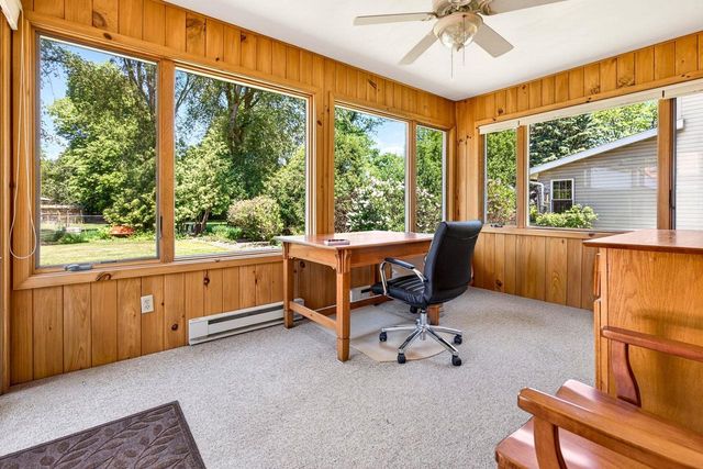 708 YORKSHIRE ROAD, Neenah, WI 54956