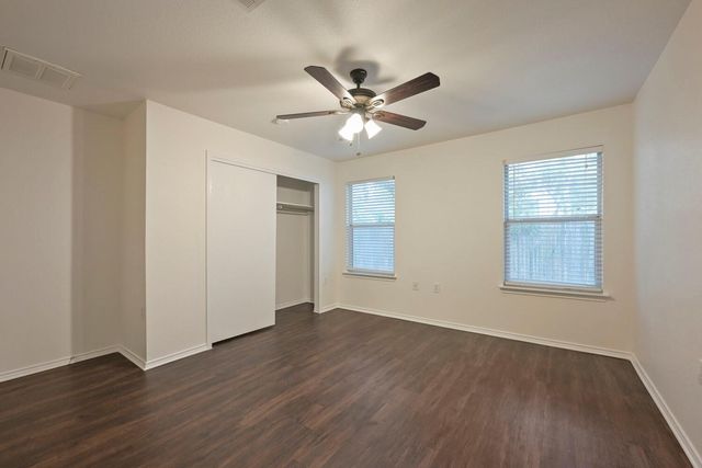 6733 Doyal DR, Austin, TX 78747
