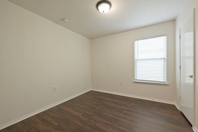 6733 Doyal DR, Austin, TX 78747