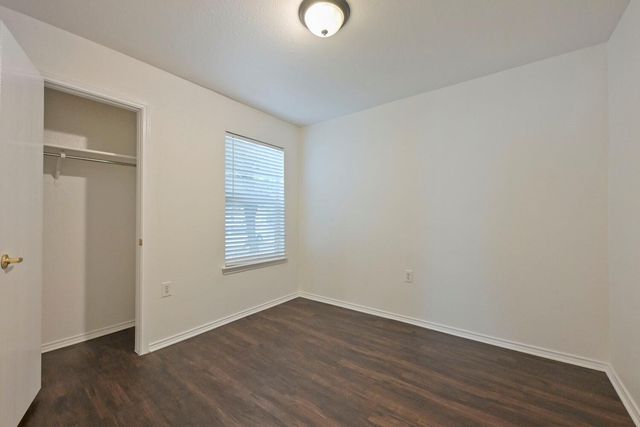 6733 Doyal DR, Austin, TX 78747
