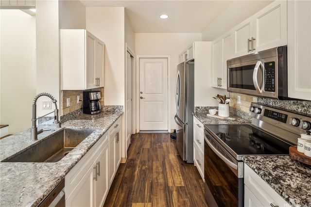 91-6221 Kapolei Parkway 306, Ewa Beach, HI 96706