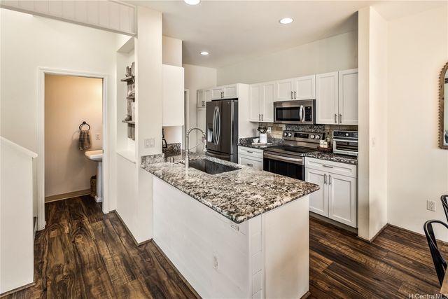 91-6221 Kapolei Parkway 306, Ewa Beach, HI 96706