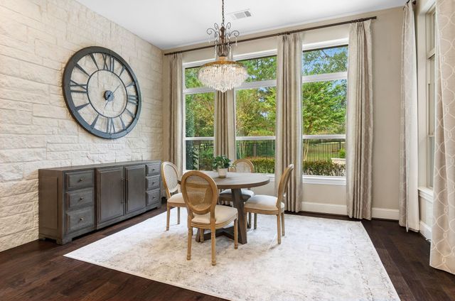 158 Caledonia Circle, Montgomery, TX 77316