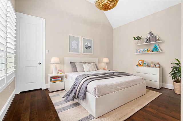 158 Caledonia Circle, Montgomery, TX 77316