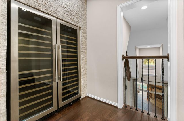 158 Caledonia Circle, Montgomery, TX 77316