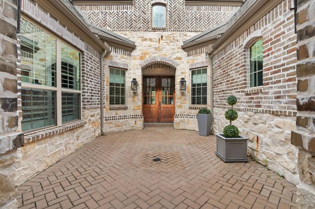 158 Caledonia Circle, Montgomery, TX 77316