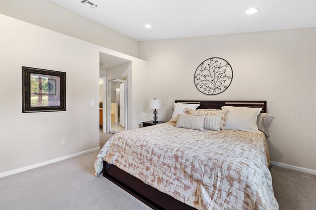 10517 Pelican Drive, Wellington, FL 33414