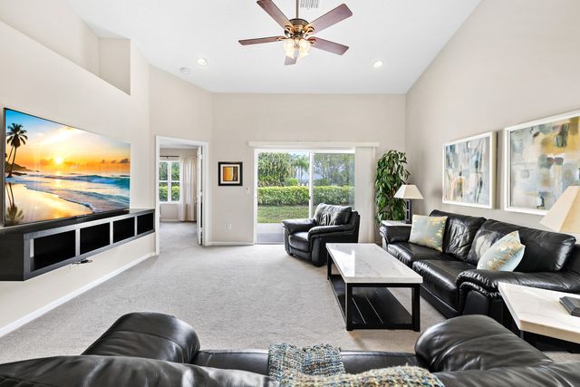 10517 Pelican Drive, Wellington, FL 33414