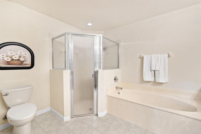 10517 Pelican Drive, Wellington, FL 33414