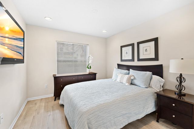 10517 Pelican Drive, Wellington, FL 33414