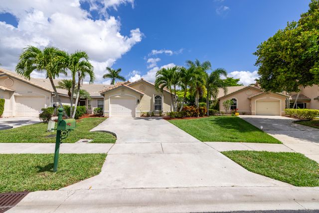 10517 Pelican Drive, Wellington, FL 33414