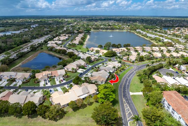 10517 Pelican Drive, Wellington, FL 33414