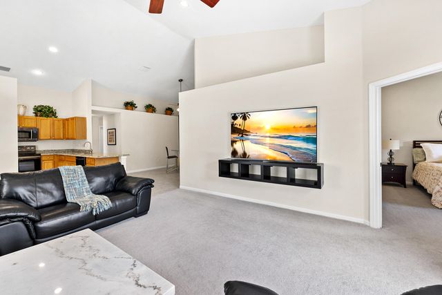 10517 Pelican Drive, Wellington, FL 33414