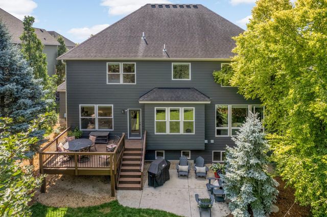 15520 56th Avenue N, Plymouth, MN 55446
