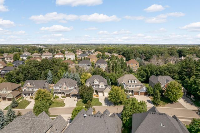 15520 56th Avenue N, Plymouth, MN 55446