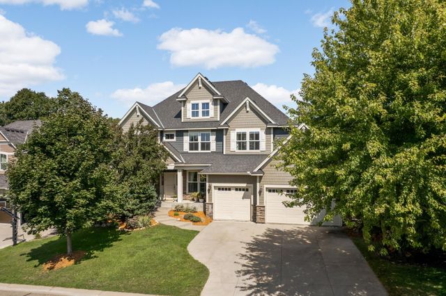 15520 56th Avenue N, Plymouth, MN 55446