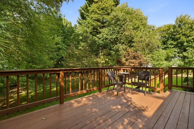 8 Dennison Ct, Stoughton, MA 02072