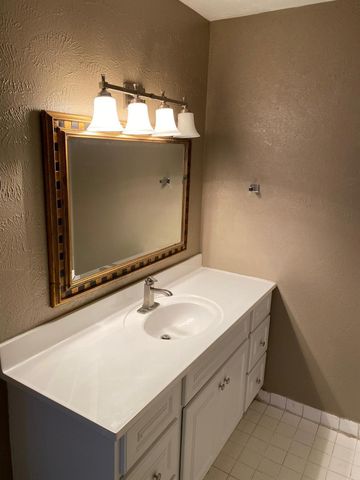 6305 Westward Street 194, Houston, TX 77081