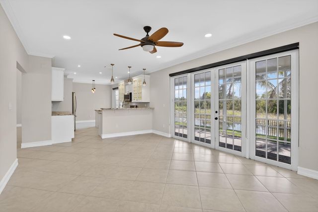 1716 NW 166th Avenue, Pembroke Pines, FL 33028