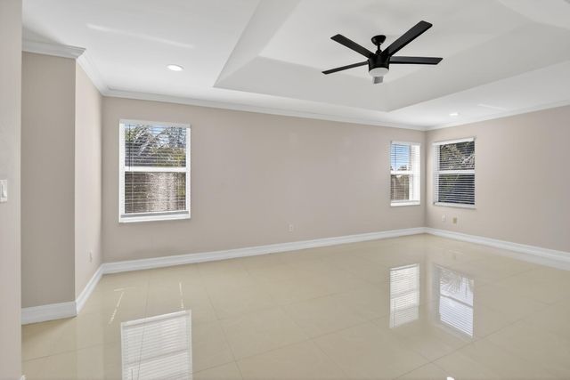 1716 NW 166th Avenue, Pembroke Pines, FL 33028