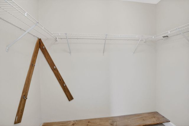 1716 NW 166th Avenue, Pembroke Pines, FL 33028