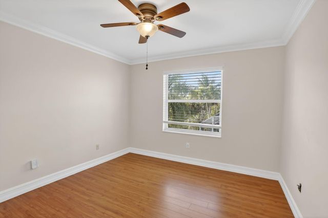 1716 NW 166th Avenue, Pembroke Pines, FL 33028