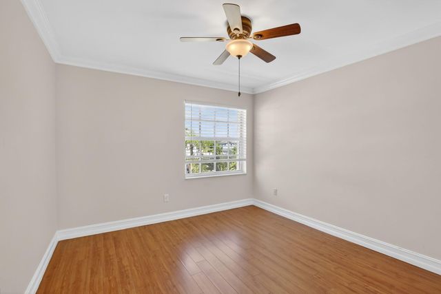 1716 NW 166th Avenue, Pembroke Pines, FL 33028