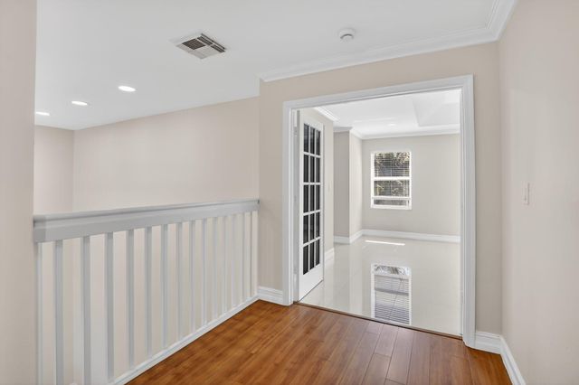 1716 NW 166th Avenue, Pembroke Pines, FL 33028