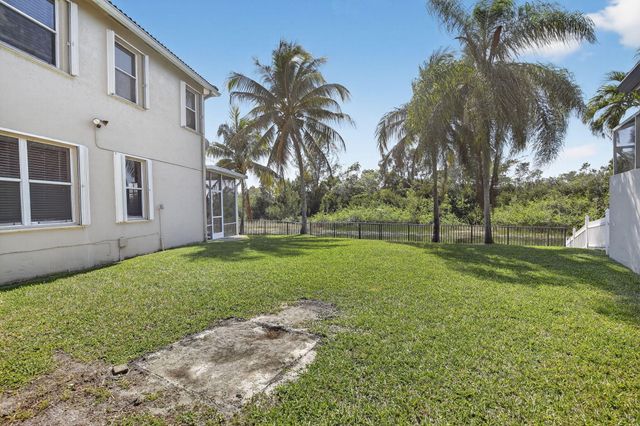 1716 NW 166th Avenue, Pembroke Pines, FL 33028