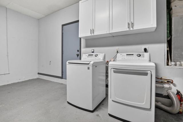 1716 NW 166th Avenue, Pembroke Pines, FL 33028