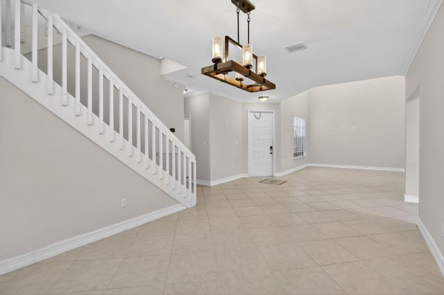 1716 NW 166th Avenue, Pembroke Pines, FL 33028