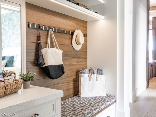 6199 Highcroft DR, Naples, FL 34119