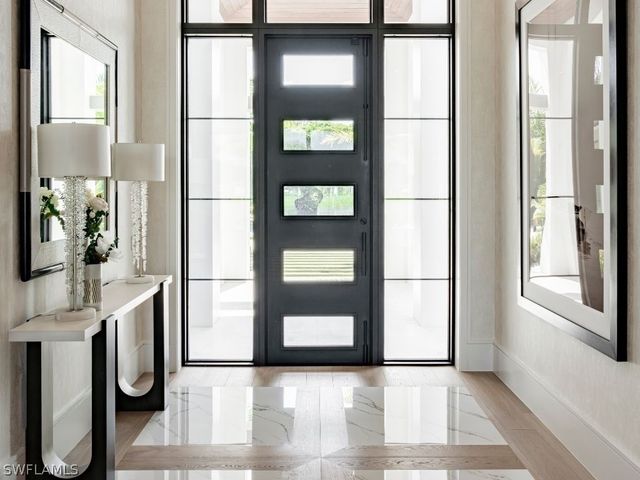 6199 Highcroft DR, Naples, FL 34119