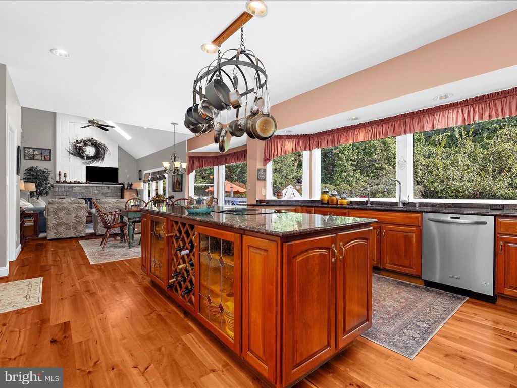 Image 12 of property listing at 114 JORDAN TAYLOR LN, Harwood, MD 20776