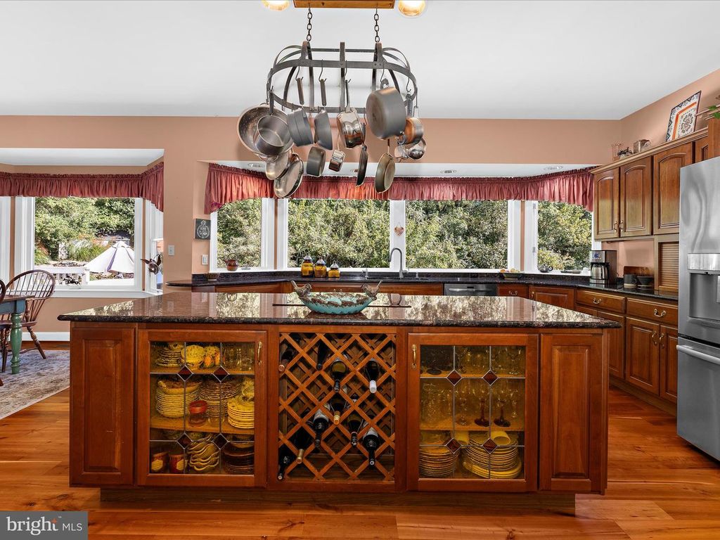 Image 13 of property listing at 114 JORDAN TAYLOR LN, Harwood, MD 20776