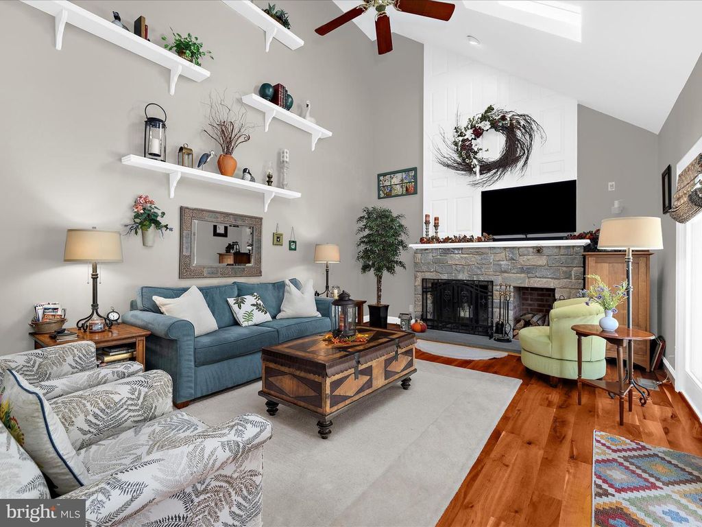 Image 19 of property listing at 114 JORDAN TAYLOR LN, Harwood, MD 20776