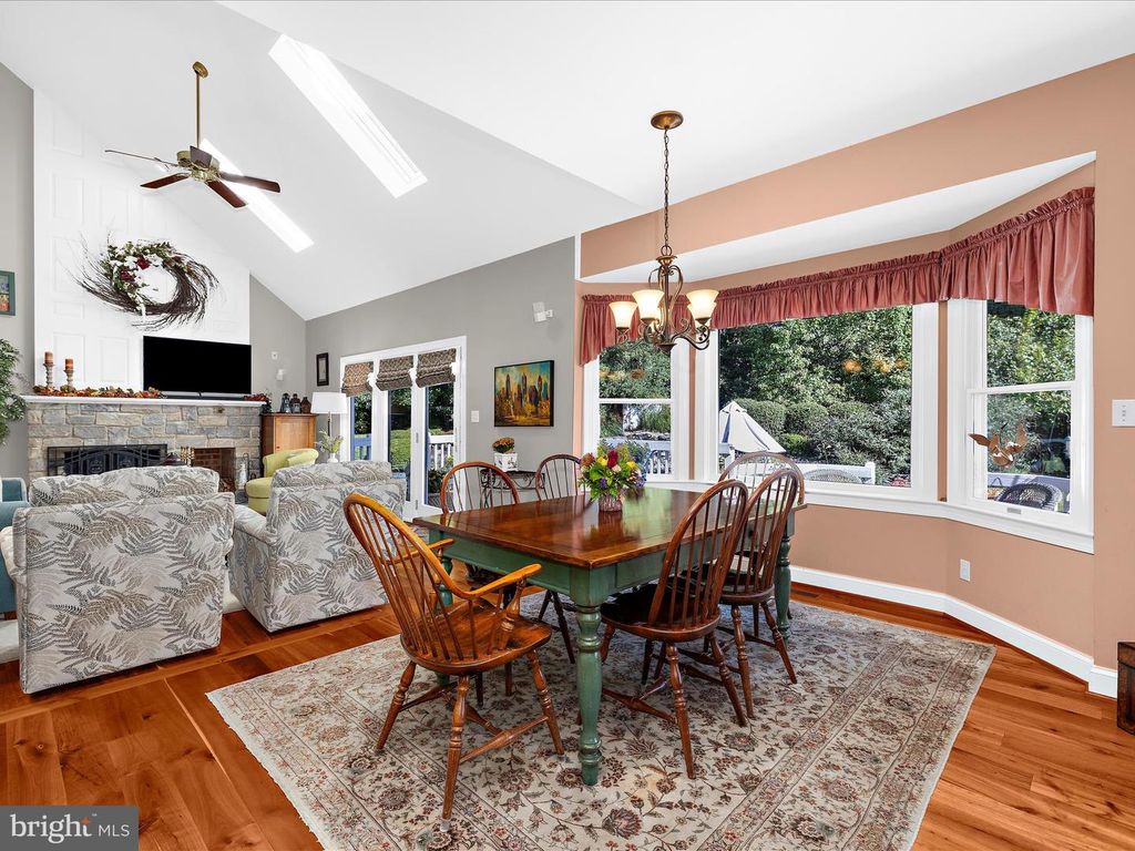 Image 20 of property listing at 114 JORDAN TAYLOR LN, Harwood, MD 20776