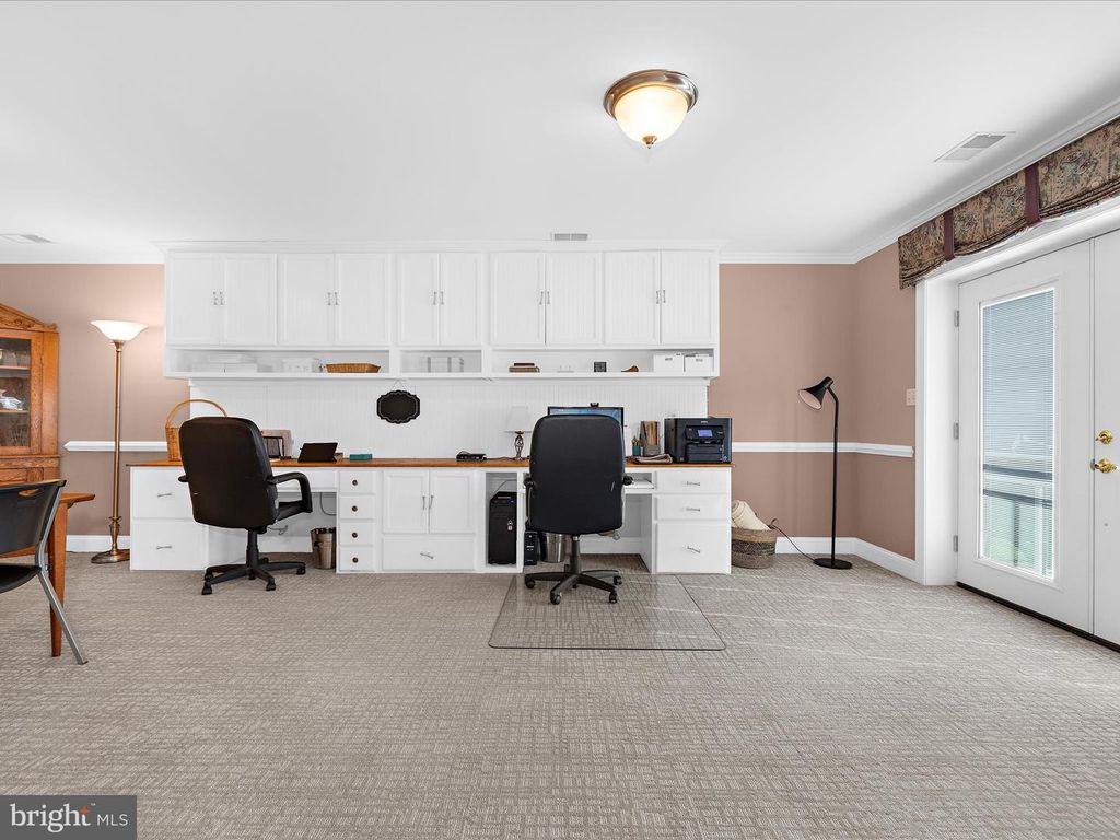 Image 27 of property listing at 114 JORDAN TAYLOR LN, Harwood, MD 20776