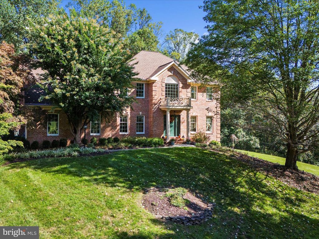 Image 3 of property listing at 114 JORDAN TAYLOR LN, Harwood, MD 20776